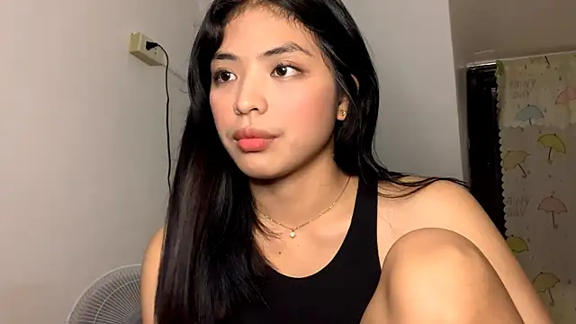 Snapshot of Hazelanne chatting on July 16, 1:17 pm Hazelanne online show from July 16, 1:17 pm