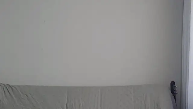 Snapshot of BloomMoon chatting on July 29, 12:58 pm BloomMoon online show from July 29, 12:58 pm