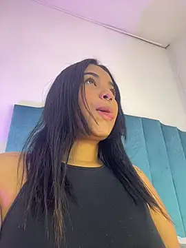 Snapshot of Anto_rossX_ chatting on June 30, 9:27 pm Anto rossX online show from June 30, 9:27 pm