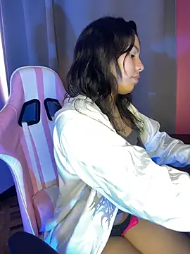 Snapshot of DashaRose chatting on July 23, 6:06 pm DashaRose online show from July 23, 6:06 pm