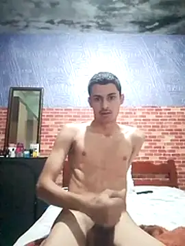 Snapshot of Binhomadeira chatting on June 29, 11:43 am Binhomadeira online show from June 29, 11:43 am