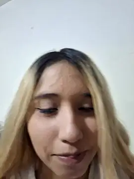 Honeycitabomnita online show from June 24, 1:04 am