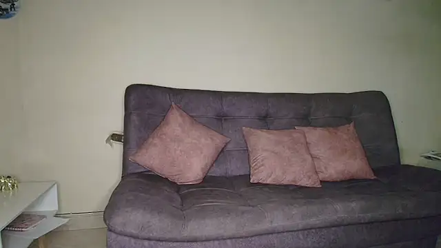 Snapshot of _saray_m chatting on May 5, 2:52 am saray m online show from May 5, 2:52 am