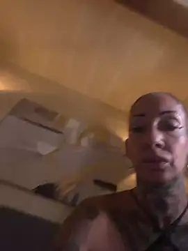 Snapshot of inked_up_jade chatting on June 25, 7:57 am inked up jade online show from June 25, 7:57 am