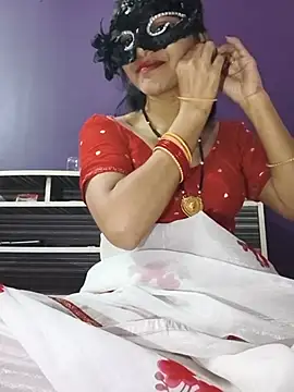 Snapshot of Night_Queen24 chatting on July 14, 5:18 pm Night Queen24 online show from July 14, 5:18 pm