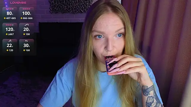 Kate  Walker online show from June 20, 4:04 am