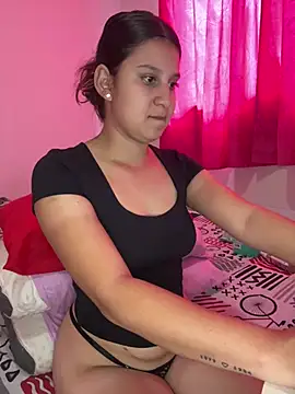 VictoriaSwann  online show from July 3, 7:31 pm