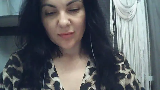 Camilynbi online show from June 29, 8:42 pm
