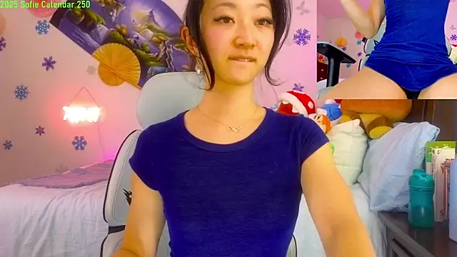 Snapshot of MySweetSofie chatting on February 4, 1:13 am MySweetSofie online show from February 4, 1:13 am