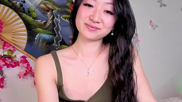 Snapshot of MySweetSofie chatting on September 28, 6:46 pm MySweetSofie online show from September 28, 6:46 pm