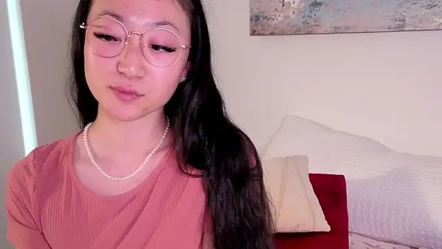 Snapshot of MySweetSofie chatting on October 3, 11:02 pm MySweetSofie online show from October 3, 11:02 pm