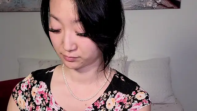 Snapshot of MySweetSofie chatting on October 5, 10:51 pm MySweetSofie online show from October 5, 10:51 pm