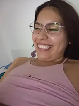 AnahTaylor online show from July 7, 6:47 am