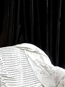 pearlsweetgirl online show from July 14, 5:29 pm