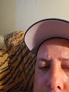 heterohotguy78 online show from June 20, 7:27 pm