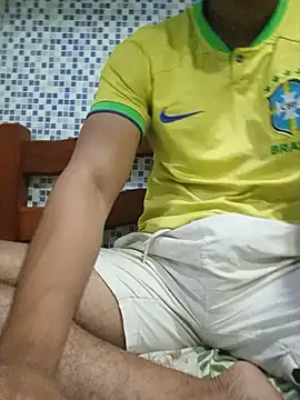 Snapshot of Dominador_Br chatting on June 20, 1:47 pm Dominador Br online show from June 20, 1:47 pm