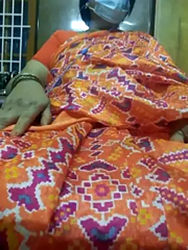 Snapshot of tamil_ponnu_25 chatting on July 7, 1:37 pm tamil ponnu 25 online show from July 7, 1:37 pm