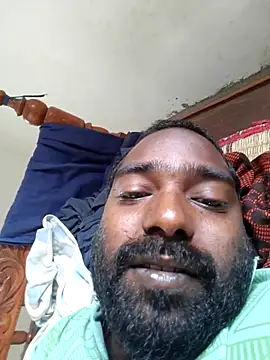 Snapshot of TinyBoy27 chatting on July 16, 3:01 am TinyBoy27 online show from July 16, 3:01 am