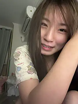 Uugirl00 online show from July 25, 3:42 pm