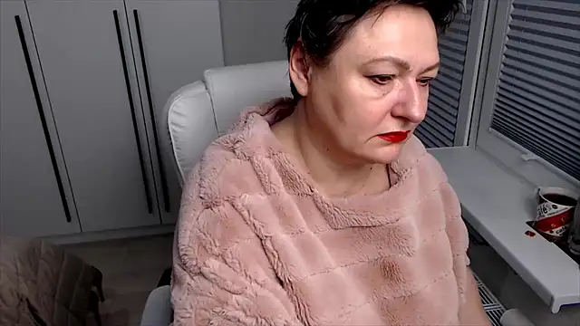 ScarlettReed online show from December 22, 6:54 am