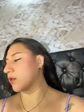 Snapshot of Lau_Dreamgirl chatting on June 26, 6:01 pm Lau Dreamgirl online show from June 26, 6:01 pm
