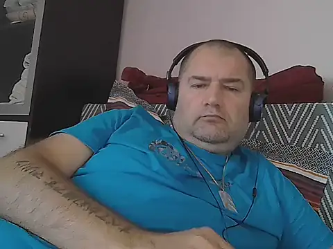 Snapshot of CristianDaniel78 chatting on July 7, 3:53 am CristianDaniel78 online show from July 7, 3:53 am