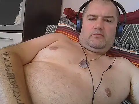 Snapshot of CristianDaniel78 chatting on July 7, 7:45 am CristianDaniel78 online show from July 7, 7:45 am