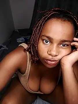 CurvyCharmsTush online show from July 15, 11:48 am