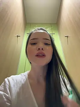 KittySpicy online show from June 24, 10:25 am