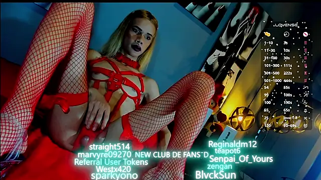 love amor  online show from December 24, 8:16 pm