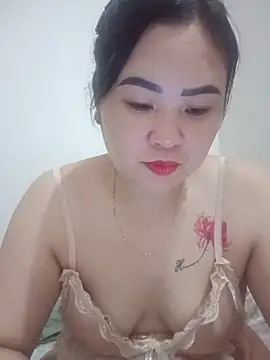 Snapshot of -Girlplay- chatting on July 4, 3:51 pm -Girlplay- online show from July 4, 3:51 pm