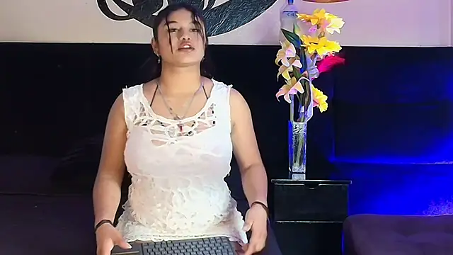 LexiSttar online show from August 6, 7:16 pm
