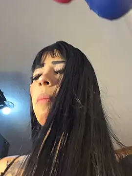 Snapshot of -Brittanny chatting on July 21, 1:19 am -Brittanny online show from July 21, 1:19 am