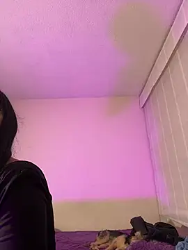Snapshot of -Brittanny chatting on August 6, 3:19 am -Brittanny online show from August 6, 3:19 am