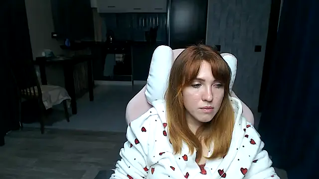 Reginasmilee online show from October 25, 1:07 pm