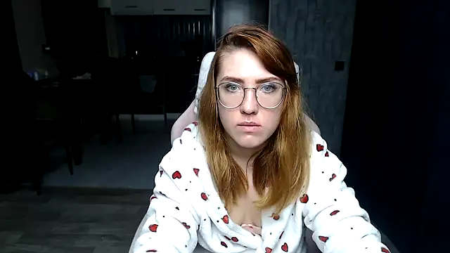 Reginasmilee online show from November 21, 2:10 am