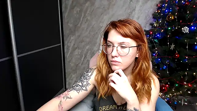 Reginasmilee online show from December 23, 12:30 am