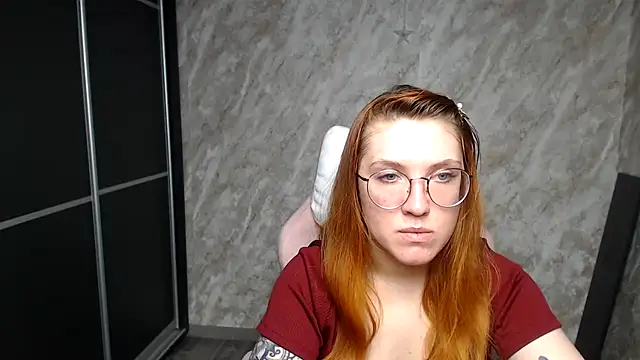 Reginasmilee online show from February 28, 6:09 pm