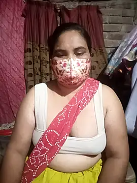 Maya 51 online show from June 28, 6:47 pm