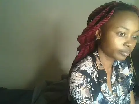 Snapshot of Prettyquueen chatting on August 9, 7:02 am Prettyquueen online show from August 9, 7:02 am