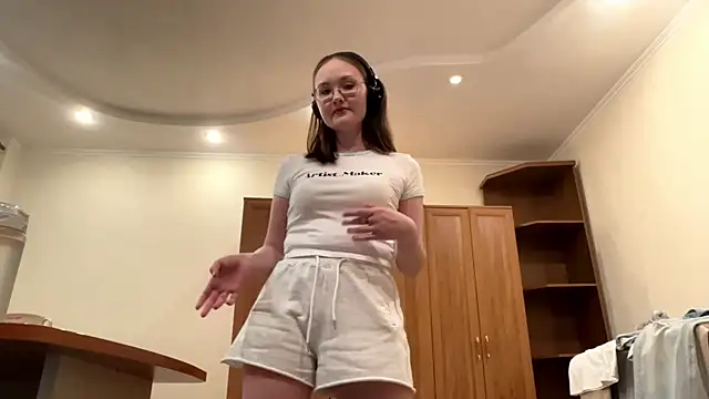 sugarmistX online show from June 26, 6:34 pm