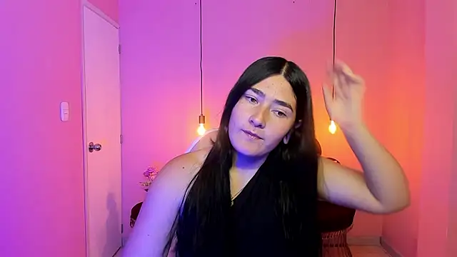 Snapshot of Kairo_colleee chatting on July 2, 8:26 pm Kairo colleee online show from July 2, 8:26 pm