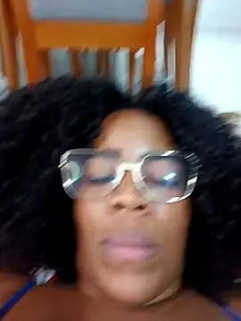Safira1995 online show from July 23, 5:27 am