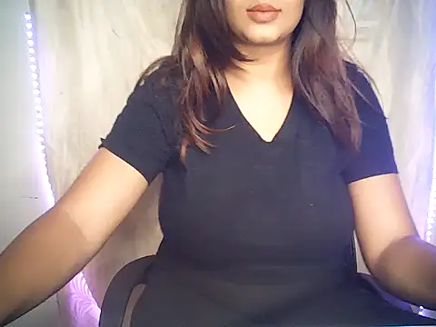 Cutie Cheenu online show from June 28, 5:30 pm