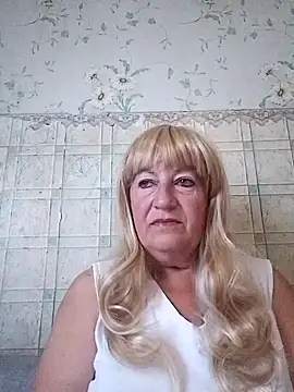 EmmaSwan555 online show from July 9, 5:11 am