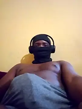 MrCum305 online show from August 3, 7:29 am