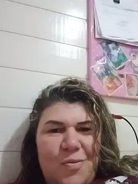 Snapshot of betha_brazil chatting on July 23, 6:39 pm betha brazil online show from July 23, 6:39 pm