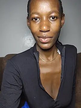 Snapshot of cherry_37 chatting on July 2, 2:22 am cherry 37 online show from July 2, 2:22 am