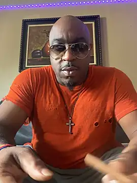 Snapshot of scrill14 chatting on July 14, 5:18 pm scrill14 online show from July 14, 5:18 pm