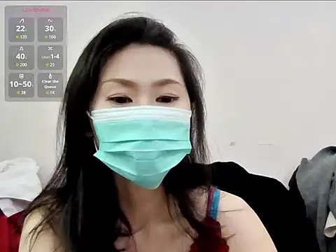 Snapshot of c-Mago0930 chatting on July 6, 3:03 am c-Mago0930 online show from July 6, 3:03 am